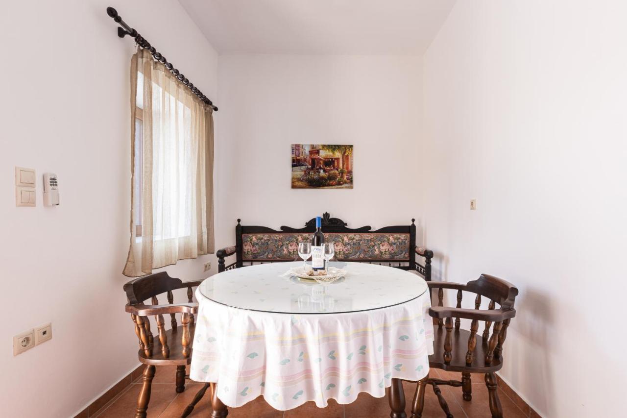 Casa Theoni Holiday home