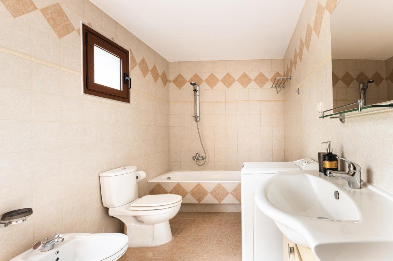 Holiday home Casa Theoni *