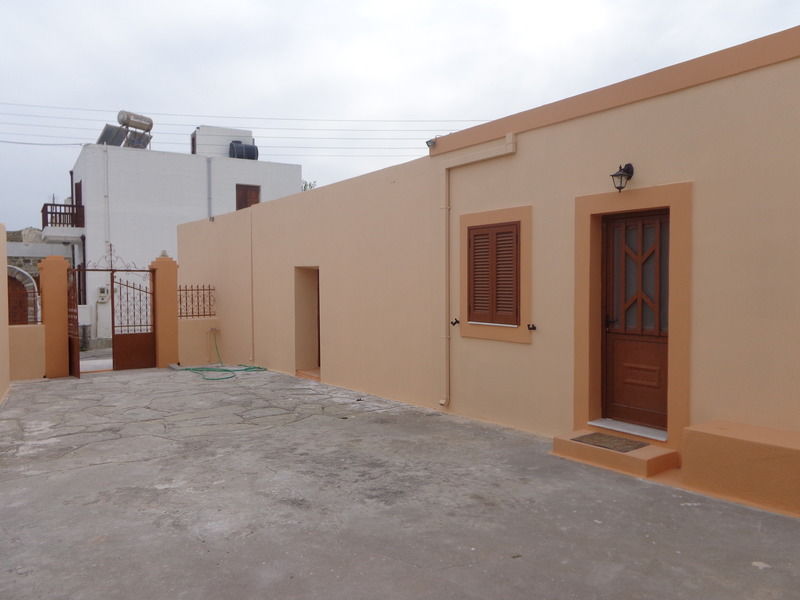 Casa Theoni Holiday home *