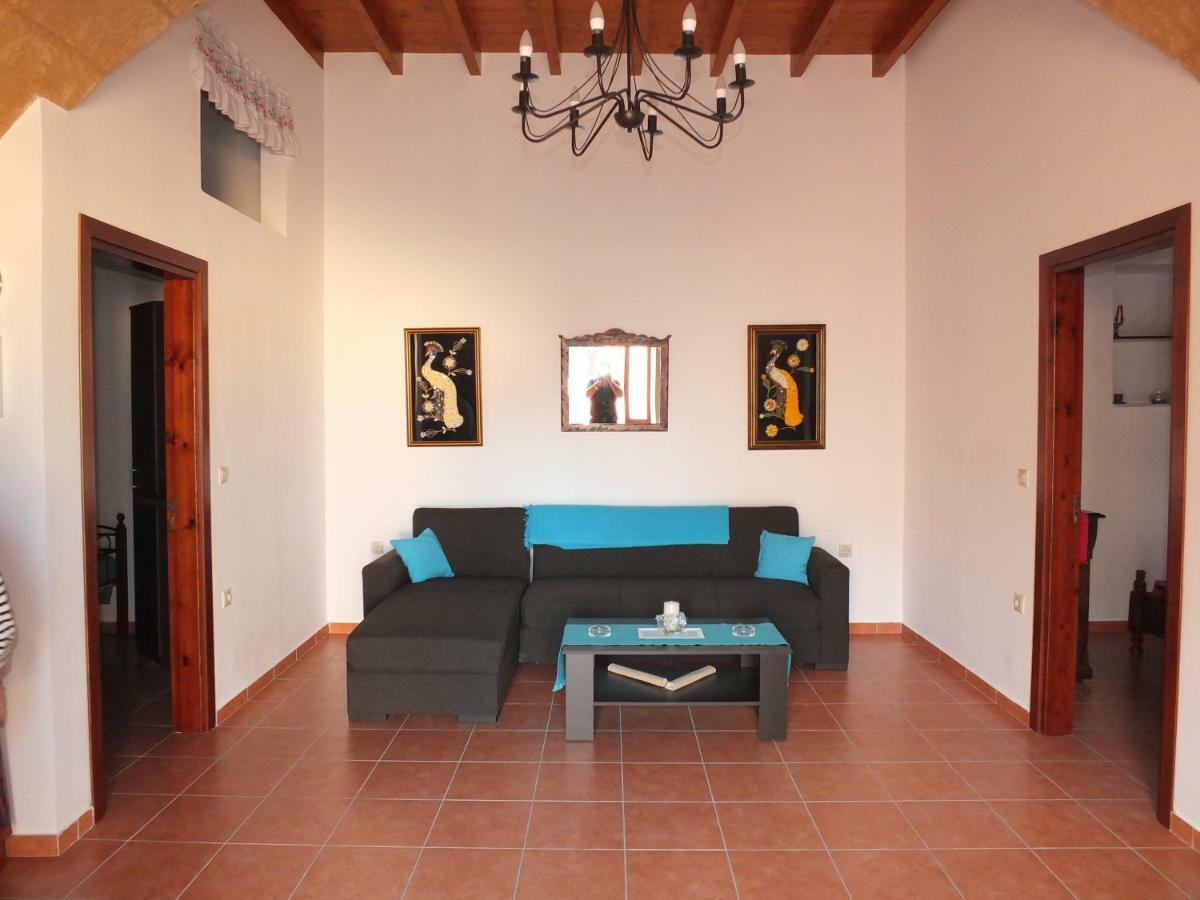 Holiday home Casa Theoni Kattavia